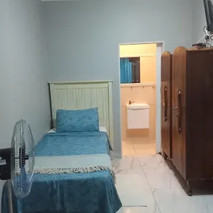 Bed & Breakfast Step-by-step Self-catering And